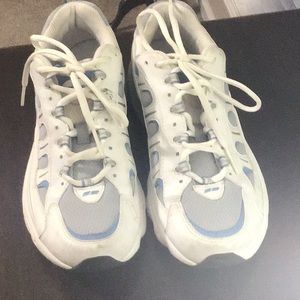 Ryka Women’s 9.5 Athletic Shoes